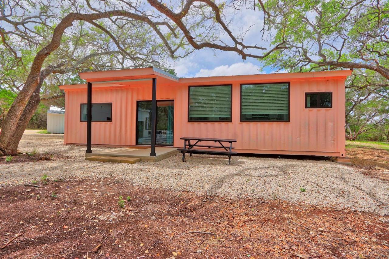 The Driftwoods - Pink Container House Villa Bagian luar foto