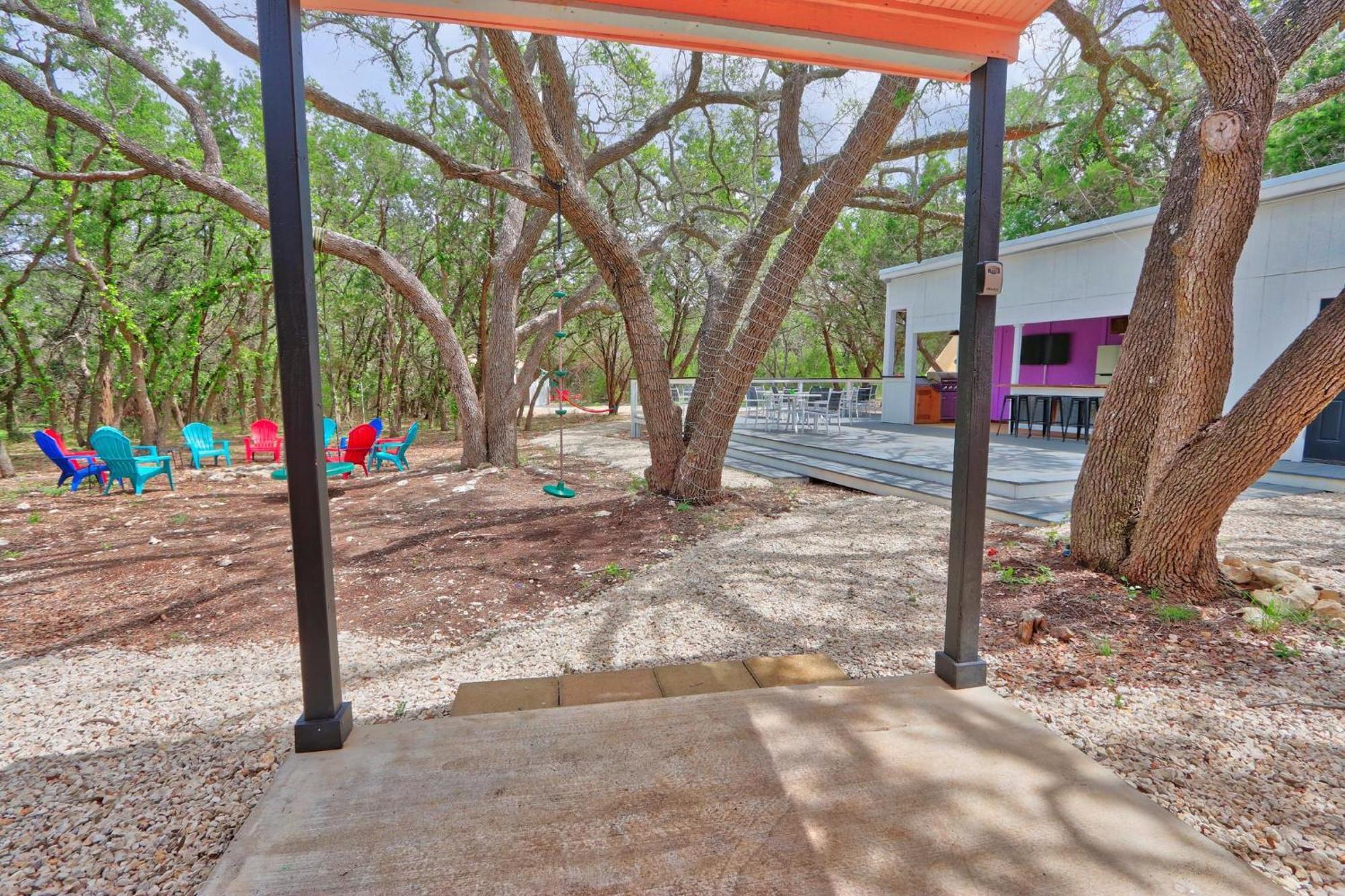 The Driftwoods - Pink Container House Villa Bagian luar foto