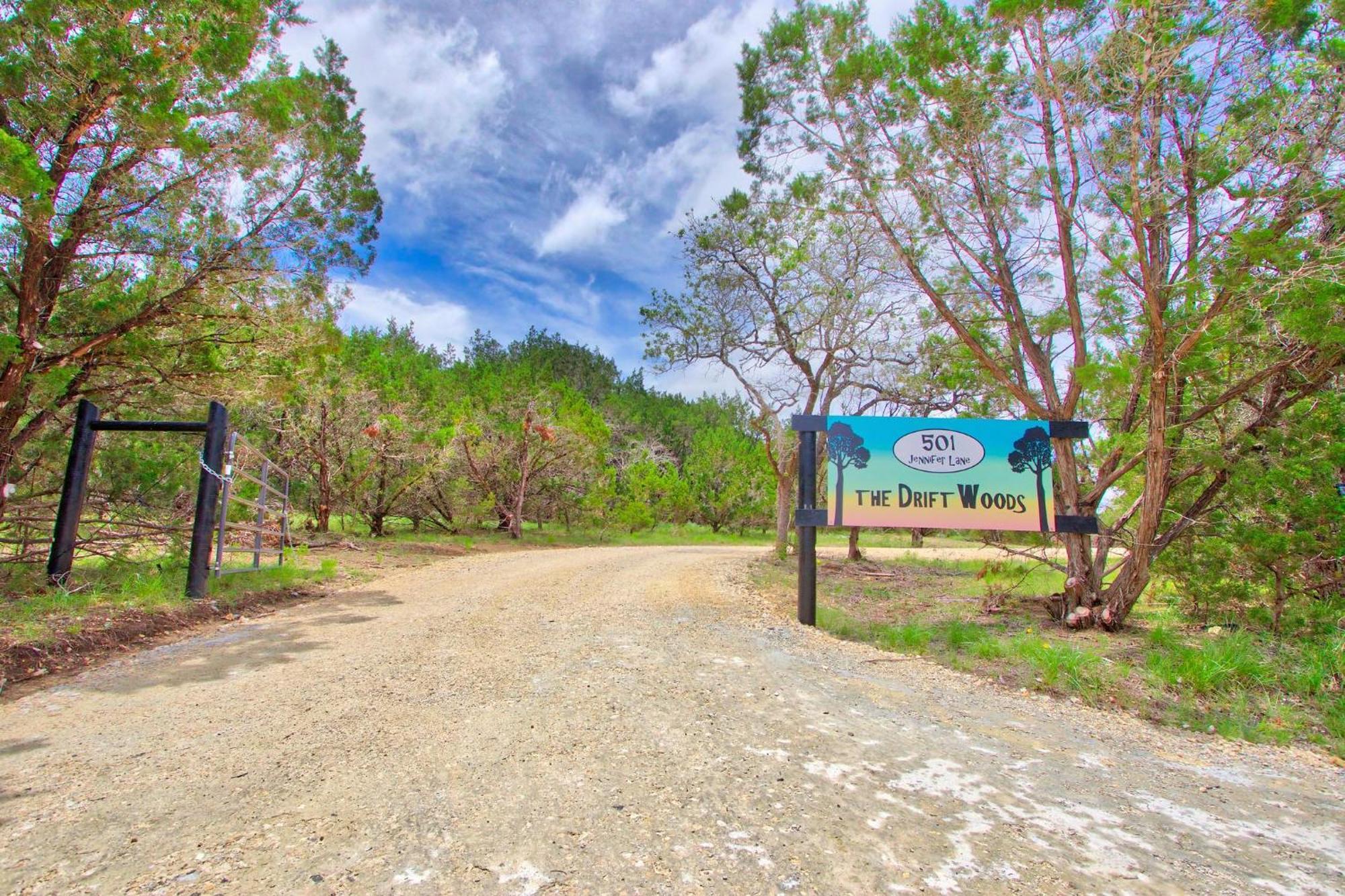 The Driftwoods - Pink Container House Villa Bagian luar foto